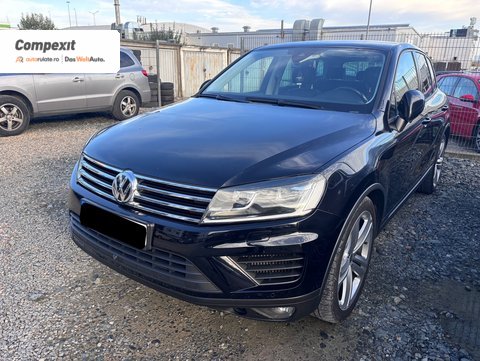 Volkswagen Touareg Supreme R-line, 4Motion 3.0 tdi, Automat