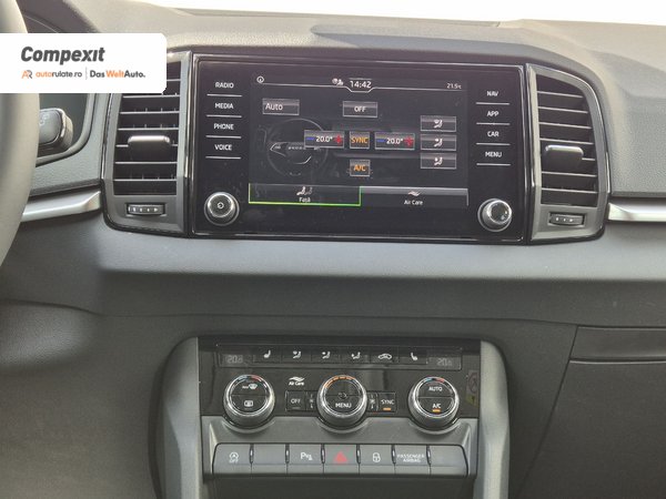 Škoda Karoq Selection 1.5 TSI DSG