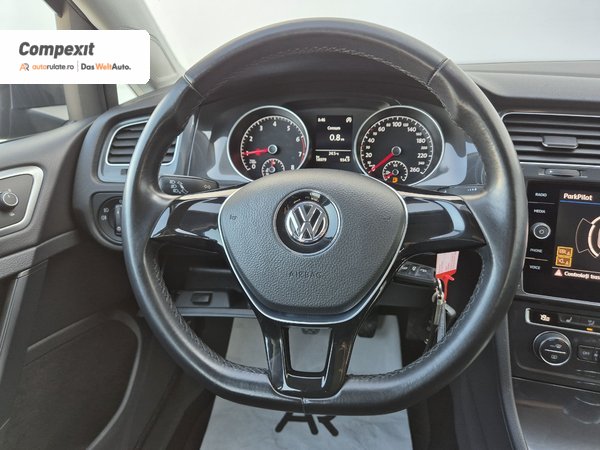 Volkswagen Golf Trendline 1.5 tsi
