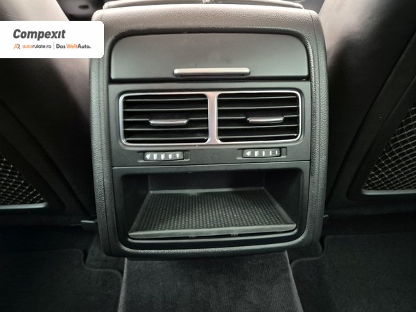 Volkswagen Touareg Supreme R-line, 4Motion 3.0 tdi, Automat