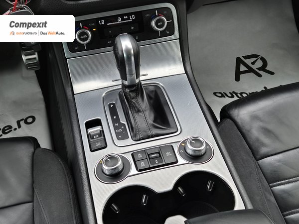 Volkswagen Touareg Supreme R-line, 4Motion 3.0 tdi, Automat