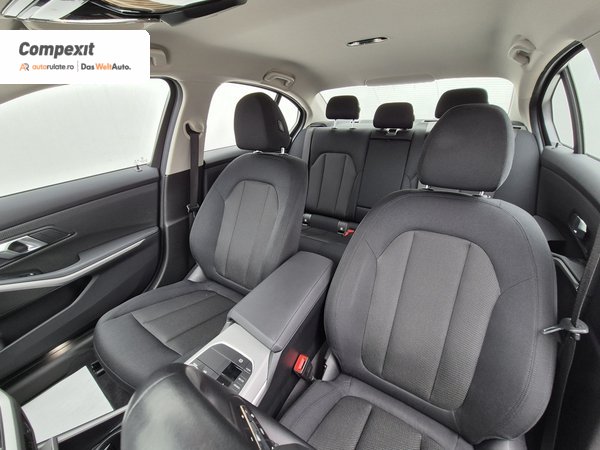 BMW 320d Advantage 2.0d AT mHEV