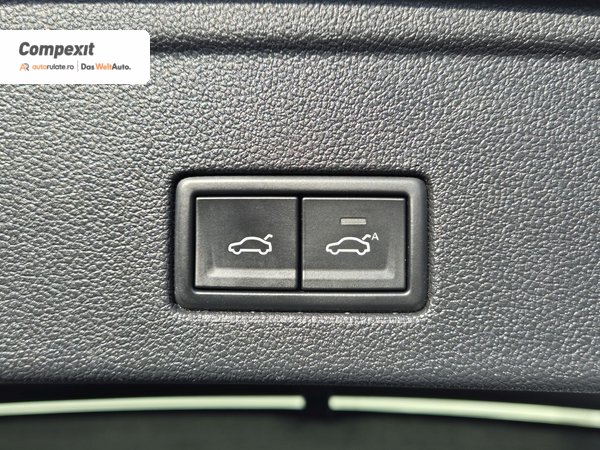 Volkswagen Touareg 3.0 V6 TSI eHybrid 4MOTION Tiptronic