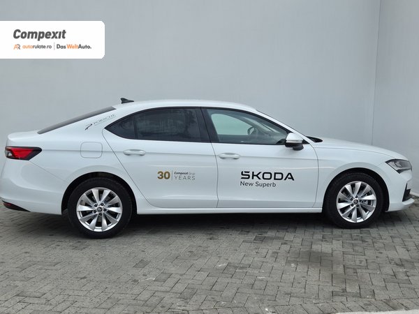 Škoda Superb Essence 2.0 TDI DSG