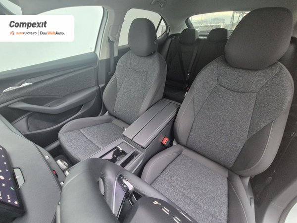 Škoda Superb Essence 2.0 TDI DSG