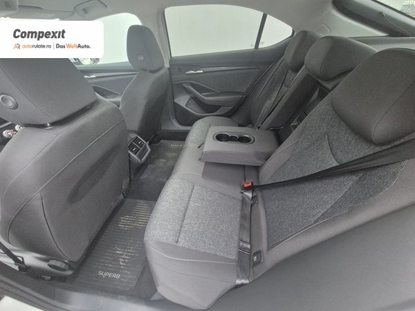 Škoda Superb Essence 2.0 TDI DSG