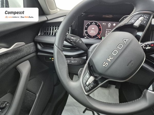 Škoda Superb Essence 2.0 TDI DSG