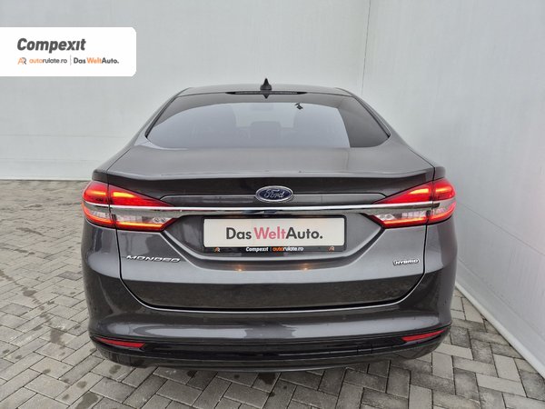 Ford Mondeo Titanium HEV 2.0i, AT