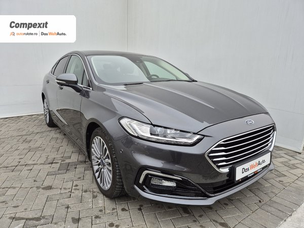 Ford Mondeo Titanium HEV 2.0i, AT