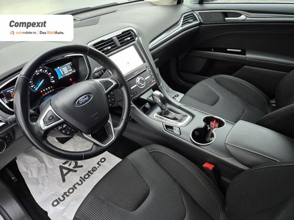 Ford Mondeo Titanium HEV 2.0i, AT