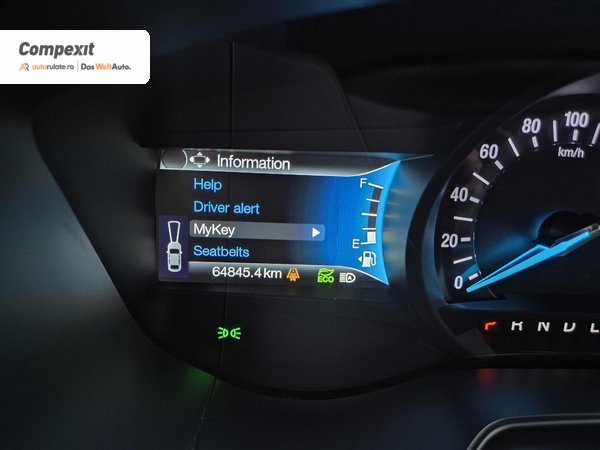 Ford Mondeo Titanium HEV 2.0i, AT