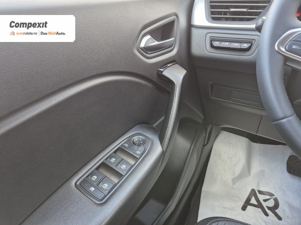 Renault Captur PHEV 1.6 E-Tech, Automat