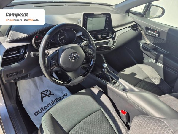 Toyota C-HR Core 1.8 Hybrid, CVT