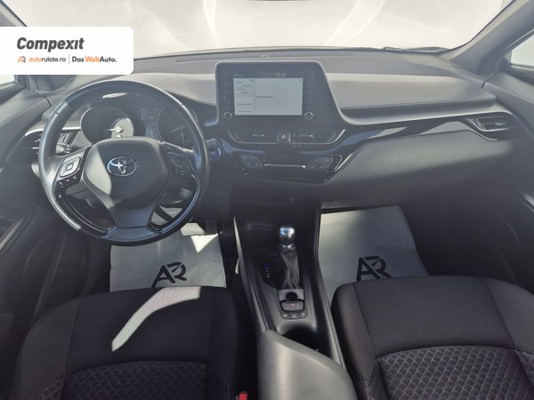 Toyota C-HR Core 1.8 Hybrid, CVT