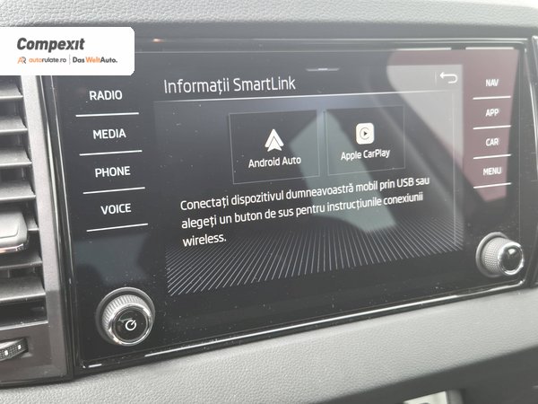 Škoda Karoq Selection 1.5 TSI DSG