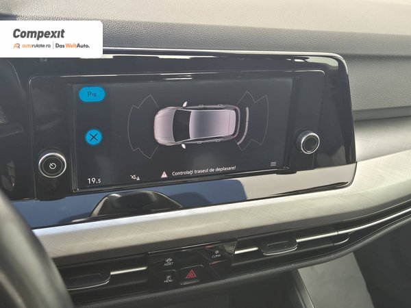 Volkswagen Golf Life 2.0 tdi