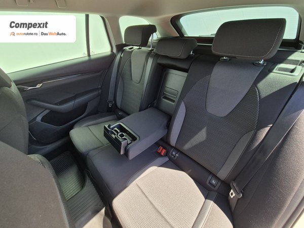 Škoda Octavia Combi Ambition 2.0 tdi, DSG