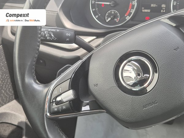 Škoda Octavia Combi Ambition 2.0 tdi DSG