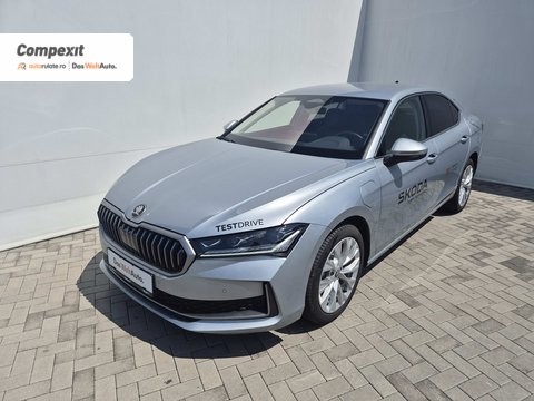 Å koda Superb Selection PHEV