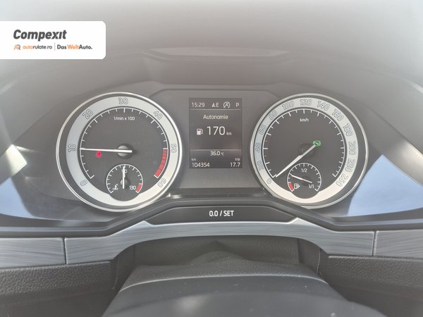 Škoda Superb AMBITION 2.0 TDI DSG