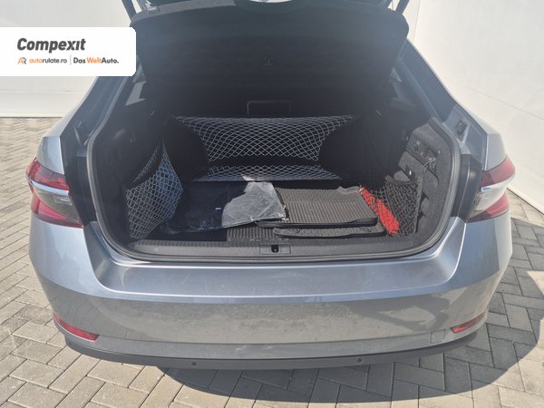 Škoda Superb AMBITION 2.0 TDI DSG