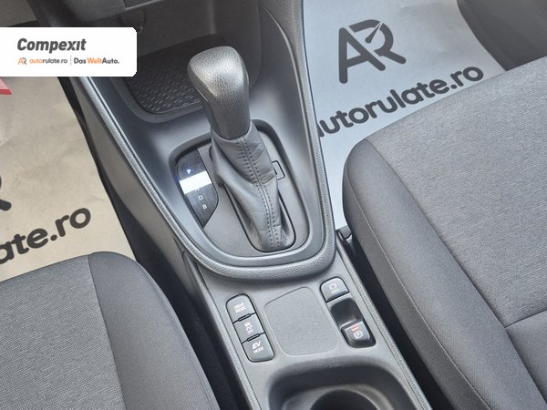 Toyota Yaris Hybrid 1.5 VVT-iE