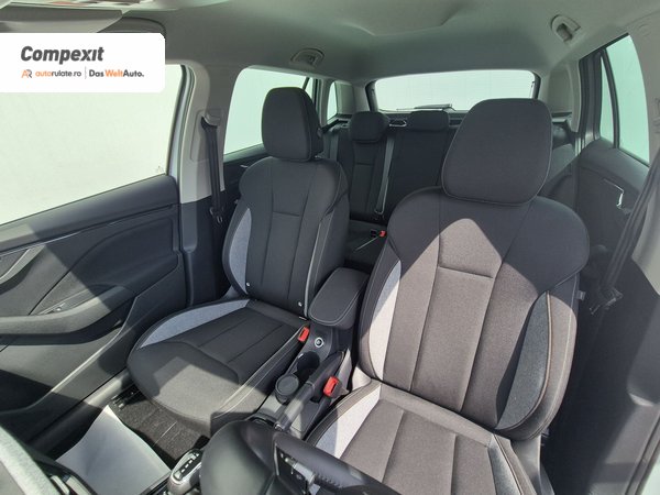 Škoda Kamiq Skoda Kamiq Selection 1.0 tsi, 115 cp, DSG