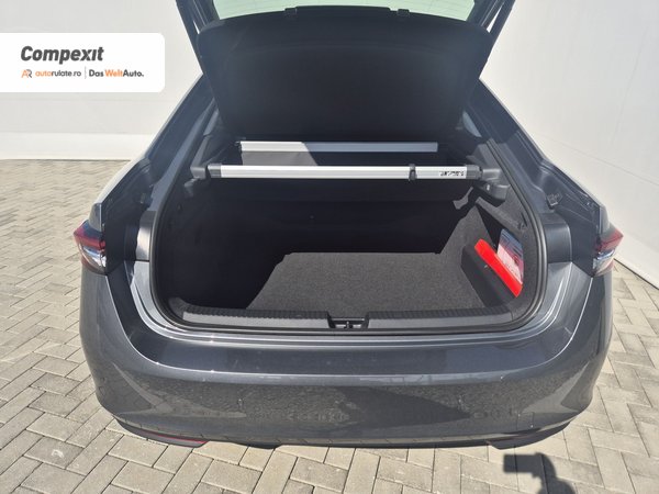 Škoda Superb Selection 2.0 tdi, 150 cp, DSG