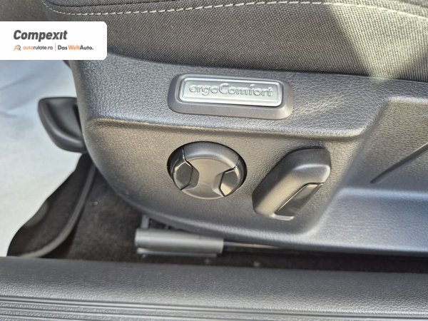 Volkswagen Passat Business 1.6 tdi, 120 cp, DSG