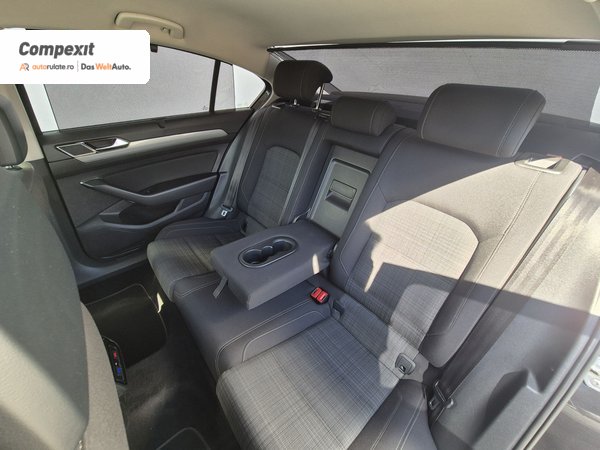 Volkswagen Passat Business 1.6 tdi, 120 cp, DSG