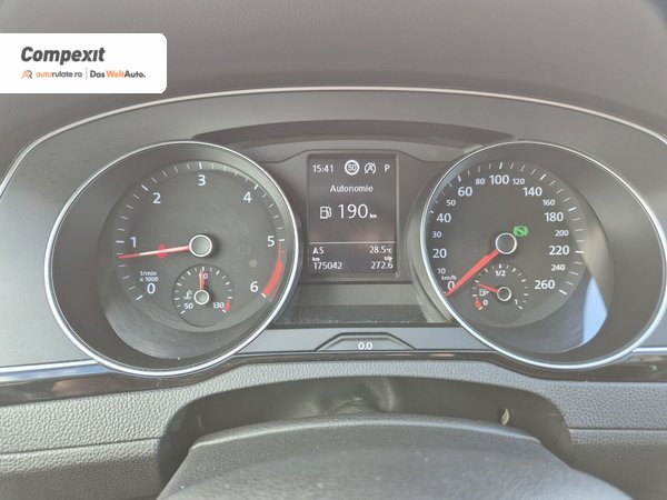 Volkswagen Passat Business 1.6 tdi, 120 cp, DSG