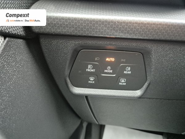 Seat Leon Sportstourer Style 2.0 TDI DSG7