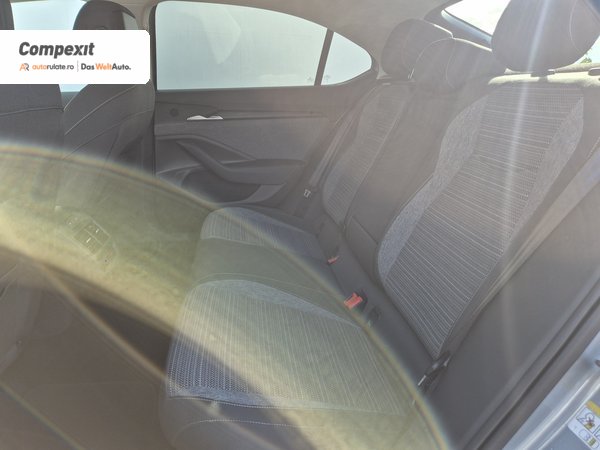 Škoda Superb Selection 2.0 TDI DSG