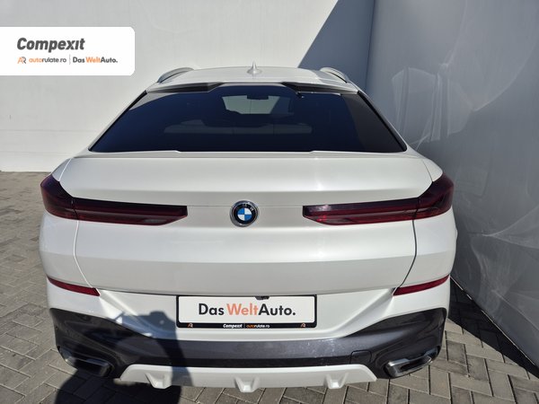BMW X6 M50d