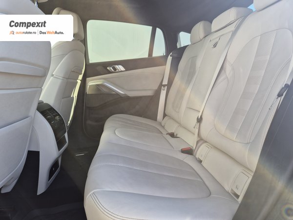 BMW X6 M50d