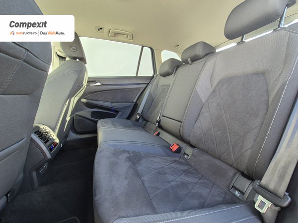 Volkswagen Golf Variant Style TDI DSG