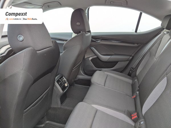 Škoda Octavia AMBITION 2.0 TDI DSG